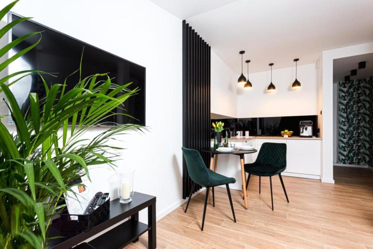 Apartament Bianco Verde Czestochowa Bagian luar foto