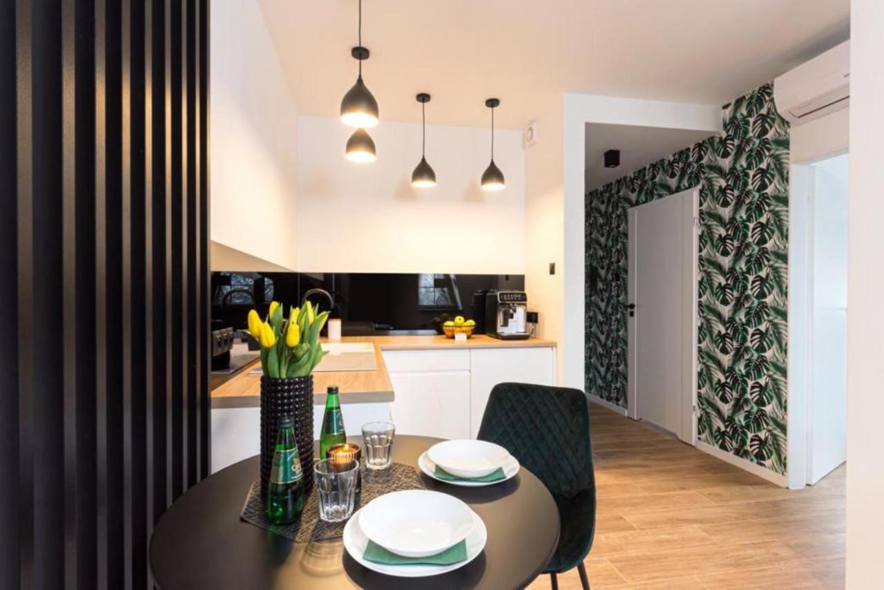 Apartament Bianco Verde Czestochowa Bagian luar foto